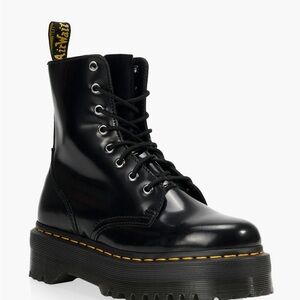 Dr. Martens platform. Size 8